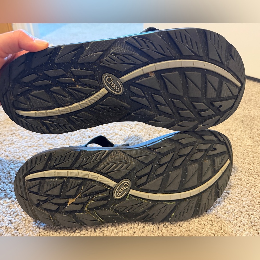 Chacos - Picture 3 of 4